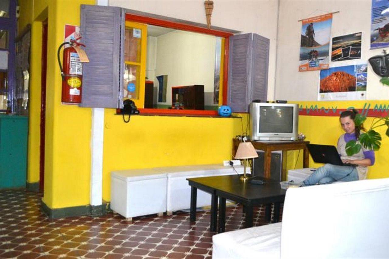 Casa Pueblo Hostel Capdevila Luaran gambar